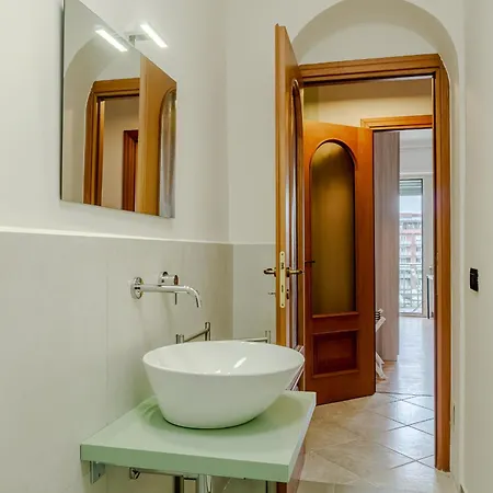 Guesthost - Charme E Comfort A Santa Rita Lägenhet Turin